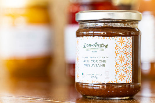 Confettura extra di albicocche vesuviane